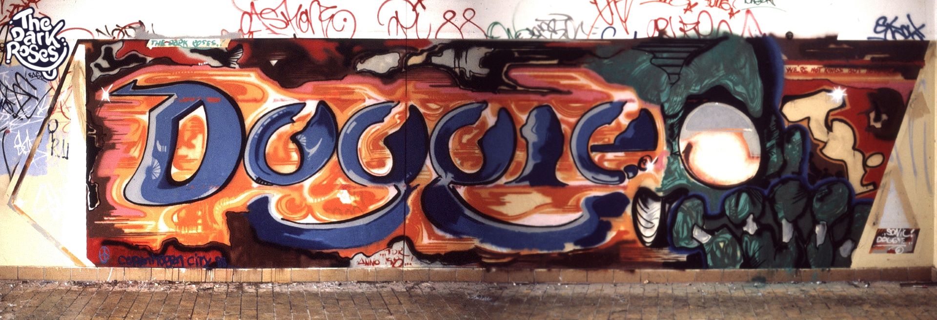 ★ DOGGiE ★ by DoggieDoe and Sonic (Dj Typhoon) - The Dark Roses - Glostrup, Denmark 1988